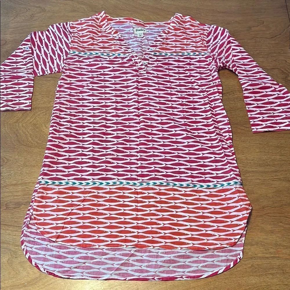 Hatley Red and White Graphic Popover Swim Cover
